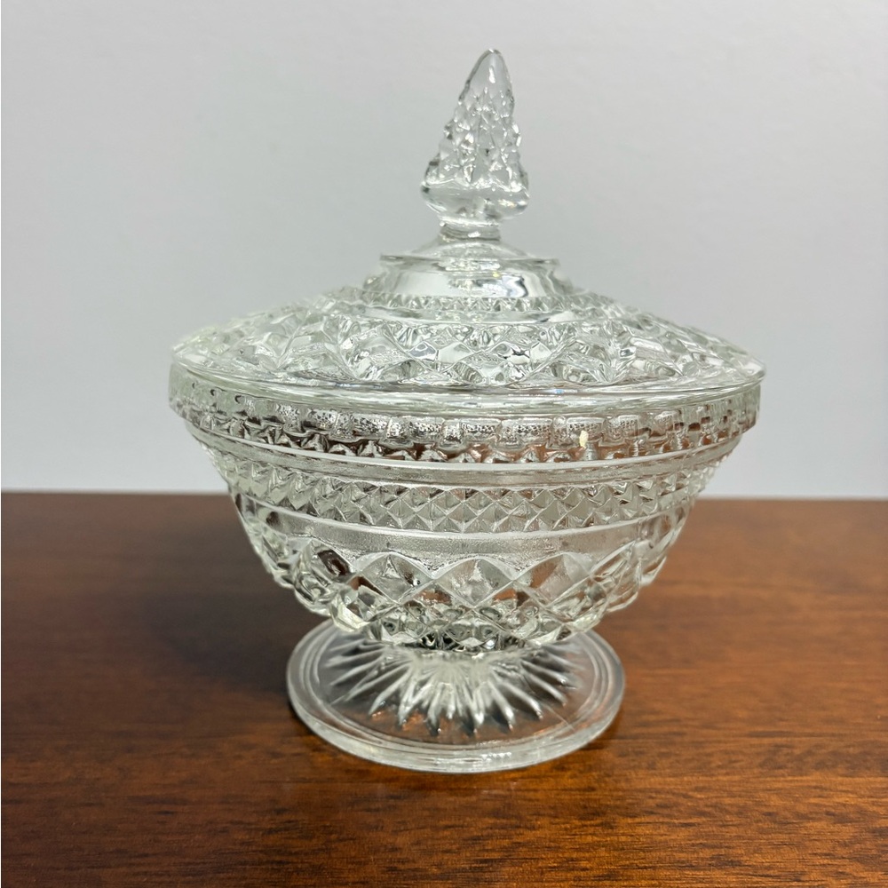 Anchor Hocking Wexford Glass Candy Dish